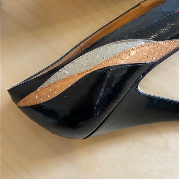 Black Vintage Rolina Ferragamo heals. - Picture 16 of 16